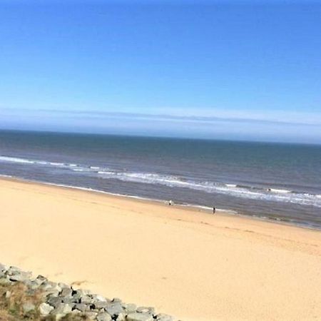 Fabulous 2 Bedroom Dog Friendly Chalet 5 Min Walk To Beach, Nr Gt Yarmouth & Norfolk Broads Scratby Exterior foto